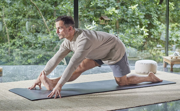 /Magazine/2022/November/thumbnail/Feeling-stiff-in-the-morning-this-15-minute-joyful-yoga-flow-will-loosen-you-up.jpg
