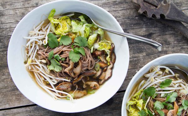 /Magazine/2017-08-25-Japanese-Udon.jpg