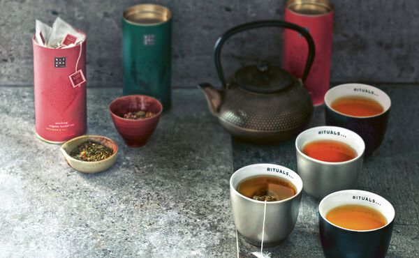 /Magazine/2018/Home/TEA_assortment.jpg